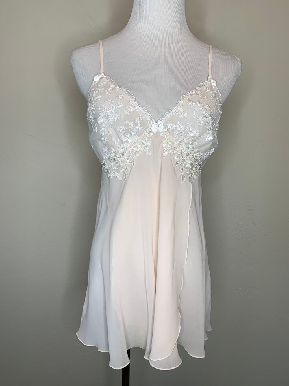 Maidenform NWT Chemise & Panty Set Sz Small Beige Negligee